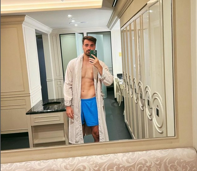 Liviu Teodorescu, pregătit să devină tată. Partenera lui va naște luna viitoare: „Zorii zilei mă prind, scutecele schimbând”