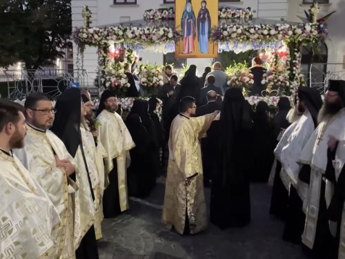 Pelerinaj la Sfânta Cuvioasă Parascheva. Mii de credincioși sunt așteptați să se închine la racla de la Catedrala Mitropolitană din Iași