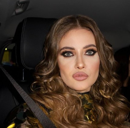 Cine este Iulia Albu de la America Express. Puțini știu că a avut probleme serioase cu greutatea