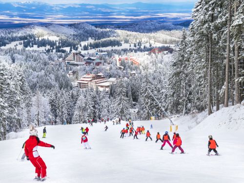 O nouă pârtie de schi s-a deschis în România, după 30 de ani de la primele lucrări