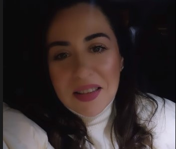 Ce mărime poartă Oana Roman. Internauții au acuzat-o că minte: „Una mi-a zis să-i trimit eticheta”