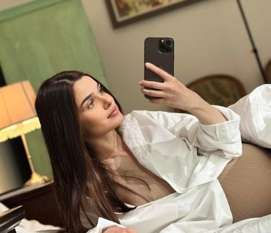 Theo Rose, vis ciudat legat de sarcină: „Stăteam eu și încă două orașe și ne uitam”