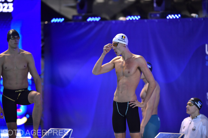 David Popovici a terminat pe locul 3 în seria sa. Campionul s-a calificat în semifinalele la 200 m liber, la CE de înot în bazin scurt