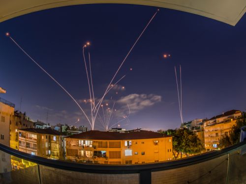 Noi atacuri asupra Israelului. Teroriștii din Gaza au lansat zeci de rachete