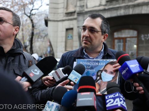 Vlad Voiculescu, declarații la DNA în dosarul vaccinurilor: „Nicio decizie importantă nu era luată de domnul Cîțu fără domnul președinte”