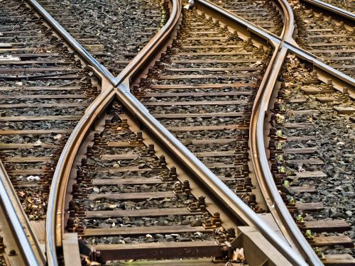 Incident feroviar neobișnuit în India: un tren de marfă a călătorit 80 de kilometri fără conductor