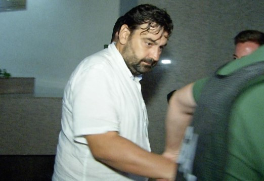 Medicul Cornel Petreanu, moarte învăluită în mister. Doctorul cercetat pentru mită a intrat cu viteză într-un cap de pod, după ce a fugit brusc de lângă soția însărcinată