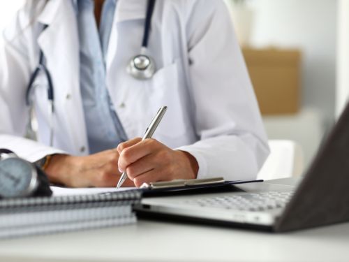 Medicii de familie refuză să mai acorde consultații gratuite și să elibereze rețete compensate