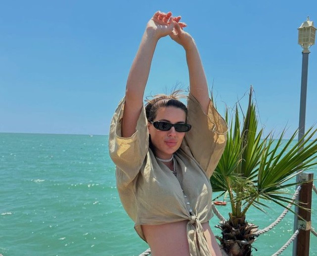 Sensy, probleme grave în sarcină. Vedeta este gravidă în șapte luni: „Nici nu pot să mă spăl pe mâini”