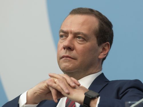 Dmitri Medvedev susține într-un discurs că teritoriile Ucrainei ar trebui să "revină" Rusiei