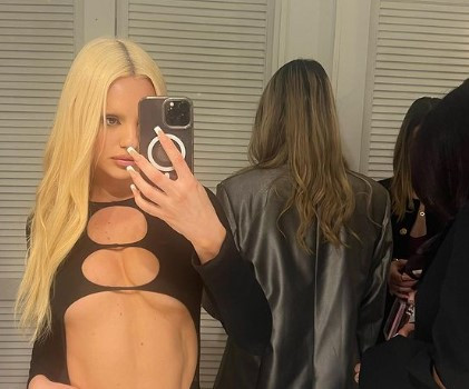 Alexandra Stan, diagnosticată cu tiroida Hashimoto: „E foarte riscant să te bazezi doar pe alimentație”