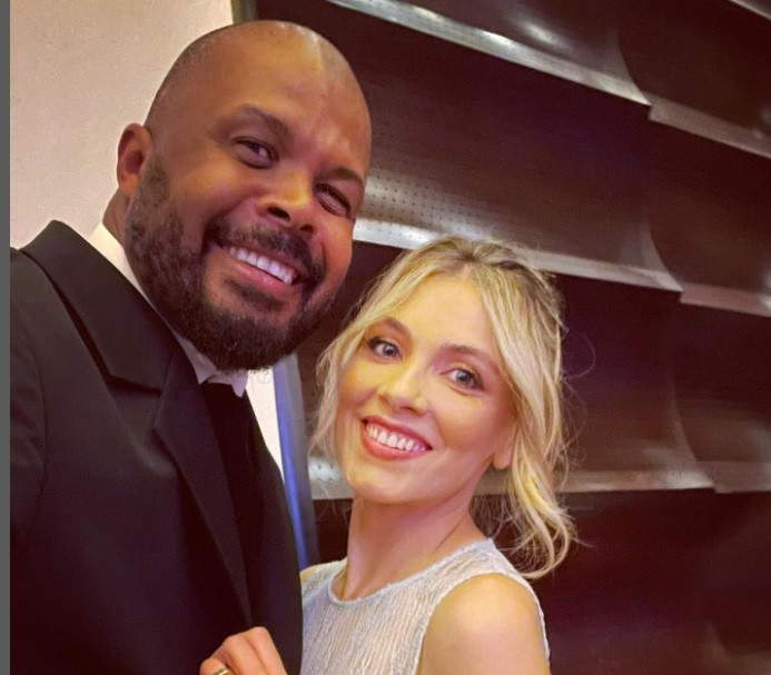 Cabral și Andreea Ibacka, la spital cu fiul lor. Mesajul îngrijorător al prezentatorului: „Leșinați de grijă”