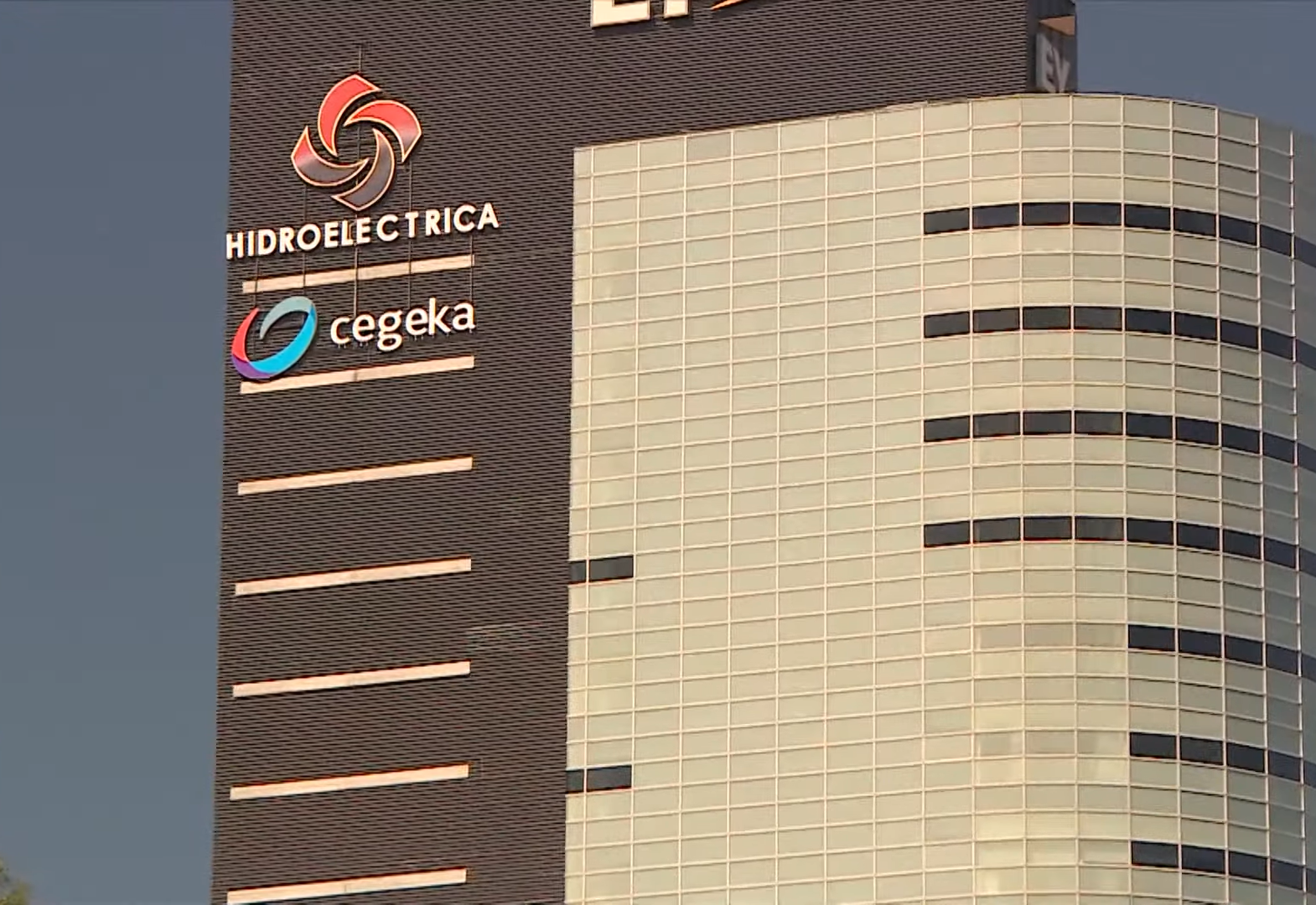 Hidroelectrica începe să emită facturile de regularizare