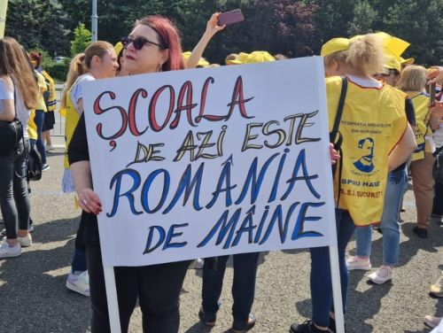 Greva profesorilor: examene în pericol, haos în școli. Cu o săptămână înainte de BAC, dascălii anunță: „Copiii pot să rămână acasă”