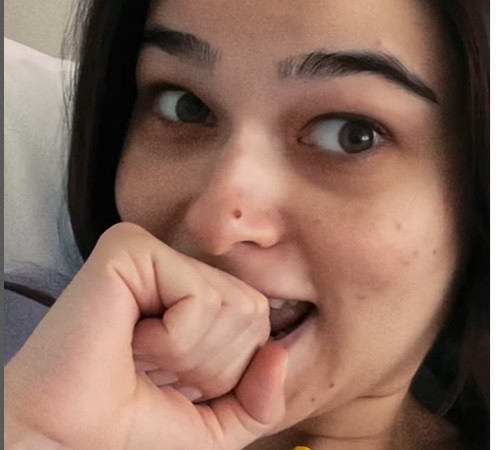 Theo Rose și-a botezat copilul în secret. Ce a declarat tatăl artistei: „A avut loc sâmbătă”