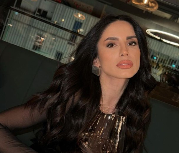 Ioana Grama, singură înainte de Crăciun. Influencerița a fost părăsită de iubitul milionar: „E dureros”