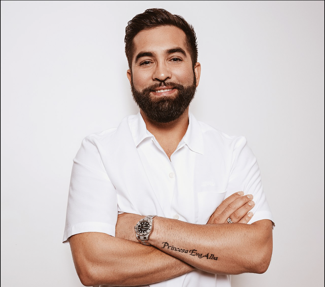 Cântărețul Kendji Girac în stare gravă după ce s-a împușcat accidental