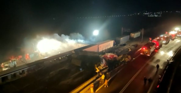 32 de morți și 85 de răniți în Grecia după o coliziune între două trenuri. Armata, mobilizată pentru operațiunile de salvare