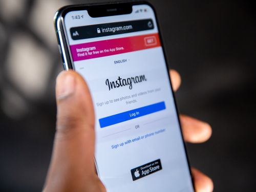 Familia Imperială a Japoniei debutează pe Instagram cu fotografii ceremoniale