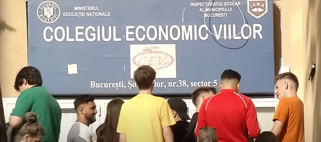 A fost identificată persoana care a fotografiat și a răspândit pe internet subiectele la BAC 2023. Ce spune Ministerul Educației