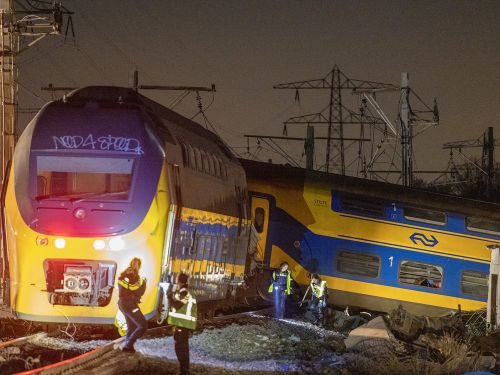 Accident feroviar în Olanda. O persoană a decedat, iar alte 30 de persoane au fost rănite