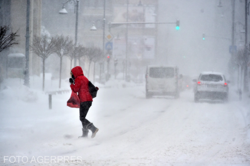 Când ajunge în România furtuna Isha. În vestul Europei a adus cod roșu de vânt puternic și ninsori abundente