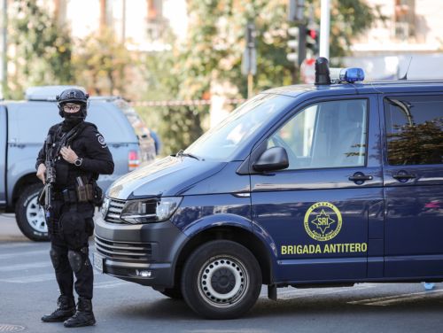 Un plic suspect a fost identificat la Ambasada Rusiei din București. Echipajele SRI au intervenit