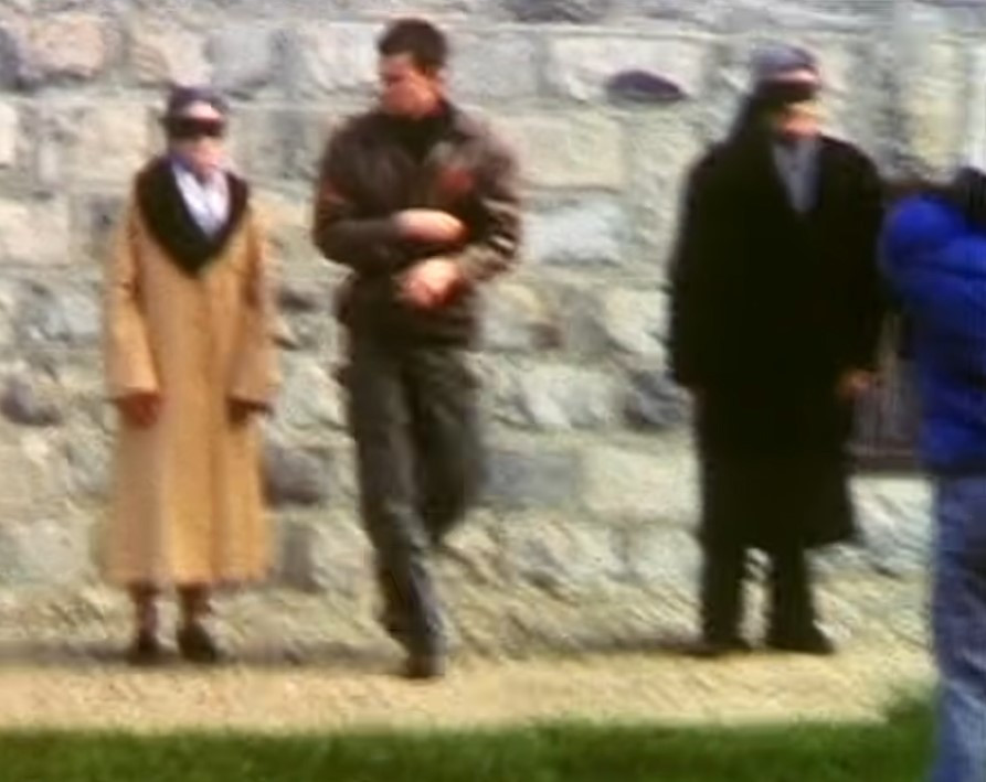 25 decembrie 1989, ziua execuției soților Ceaușescu. Televiziunea Română a transmis atunci, pentru prima dată, slujba de Crăciun de la Patriarhia Română