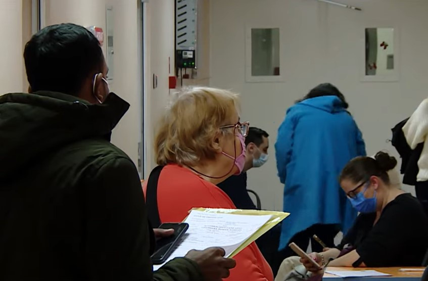 Virozele și gripa au umplut spitalele. E criză de antivirale