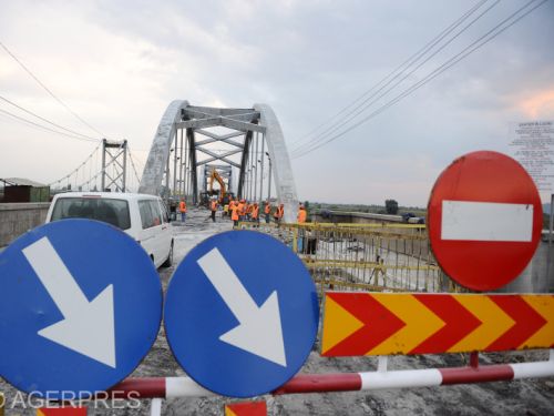 Podul-capcană din Brașov. De 6 ani, birocrația pune în pericol o mulțime de vieți