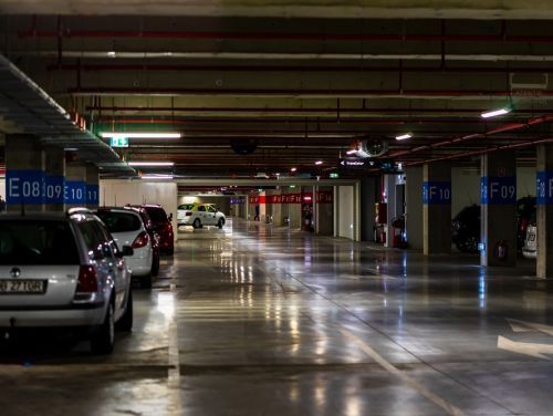 Parcare gratuită oriunde în țară pentru șoferii români. Care este condiția