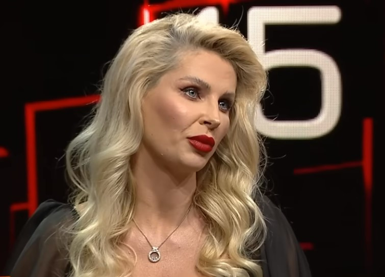 Cum arată sora Andreei Bănică. Asemănarea dintre cele două este izbitoare