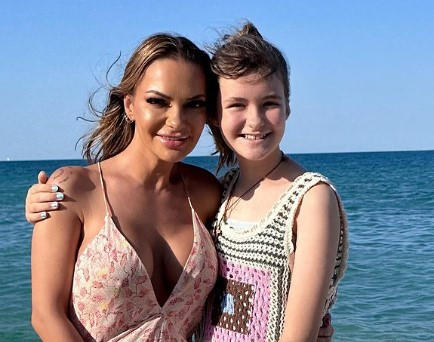 Andreea Antonescu, în culmea fericirii. Fiica ei s-a mutat în România: „Nu mai am niciun necaz”