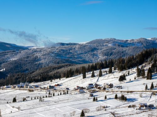 Bucovina, la mare căutare. Ce oferte sunt pentru Crăciun 2023 și Revelion 2024. Cât costă o vacanță all inclusive