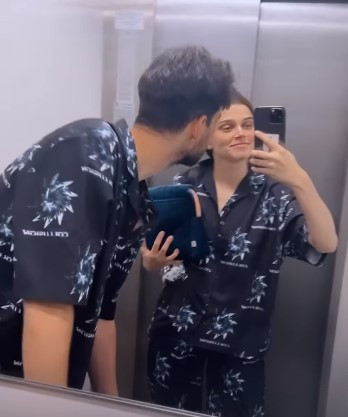 Theo Rose, în vizită la părinți. Artista a avut parte de o mare surpriză: „Să vă arăt cum m-au așteptat acasă”