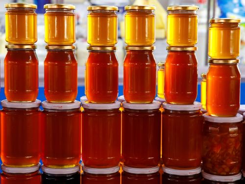 Avertisment pentru părinți: Mierea și alte alimente pot conține toxina care provoacă botulismul infantil